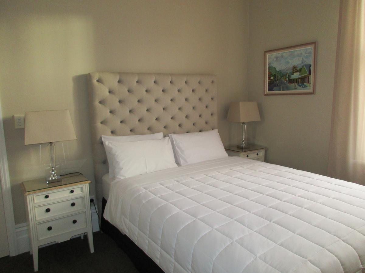 Valmai House Cambridge Motel Room photo